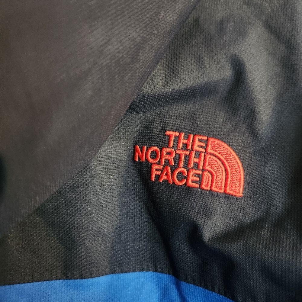The North Face HYVENT Windbreaker Jacket - Youth XL - Blue, Navy, & Red - Picture 8 of 14